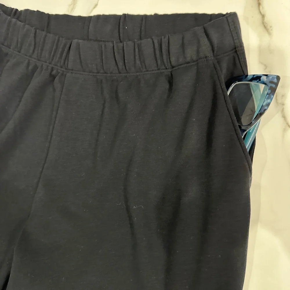 Lands' End Petite Sport Knit Black Straight Leg Pant - NWOT Sz. M-Petite - Picture 5 of 10